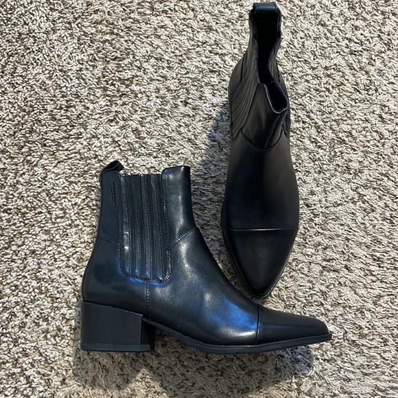 NWOT Vagabond Marja Pointed Toe Ankle Boots Sz 38/US 8 (fit like 7.5) - Picture 2 of 4